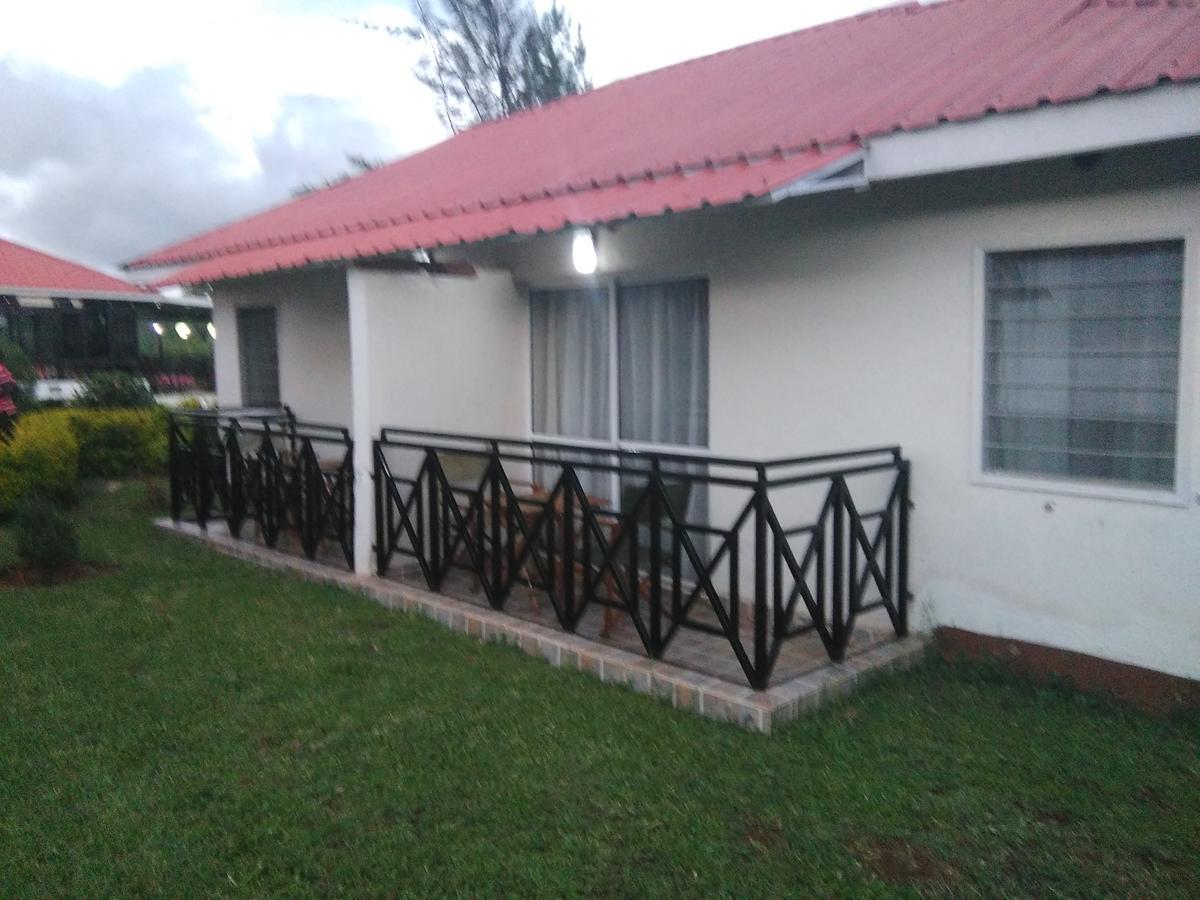 Jabali Country Lodge Kabondo Exterior foto